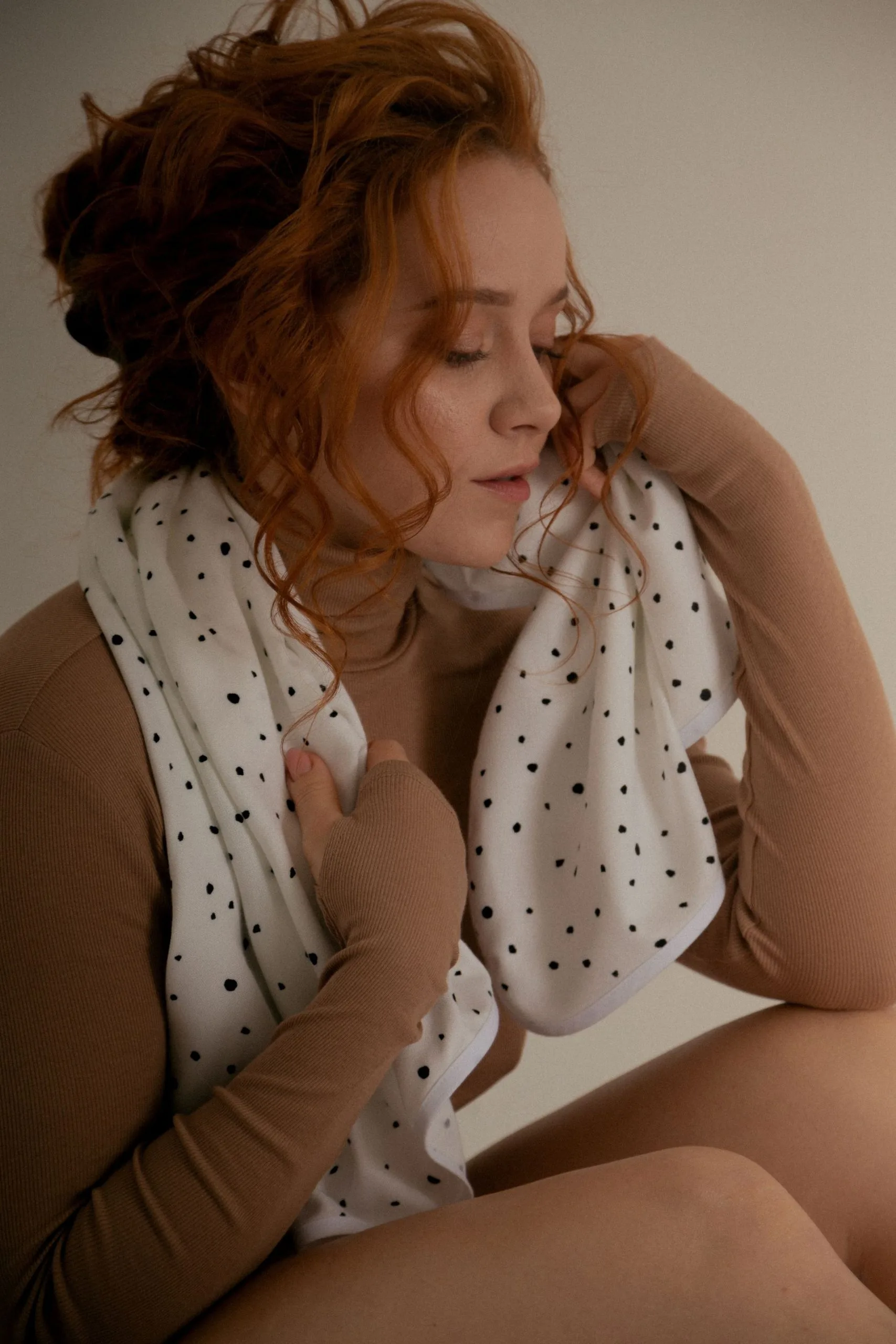 Ręcznik do włosów Hejo by zakręcovnia "Cruella De Mon" - obrazek 2